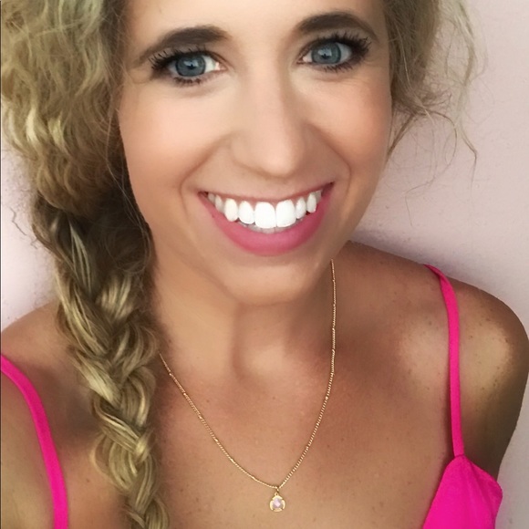 Meet your Posher, Jordan - Picture 5 of 5